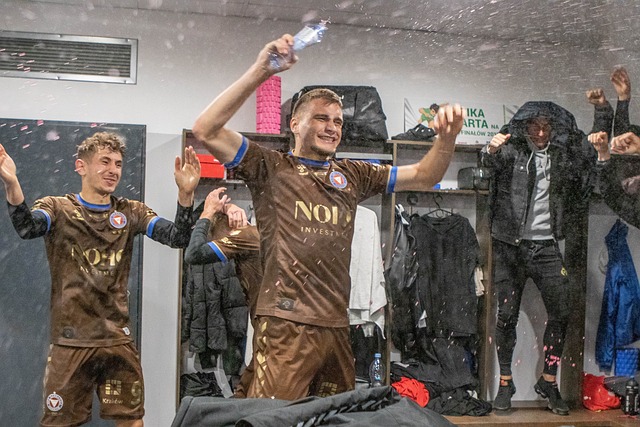 中担任重要 中担任重要